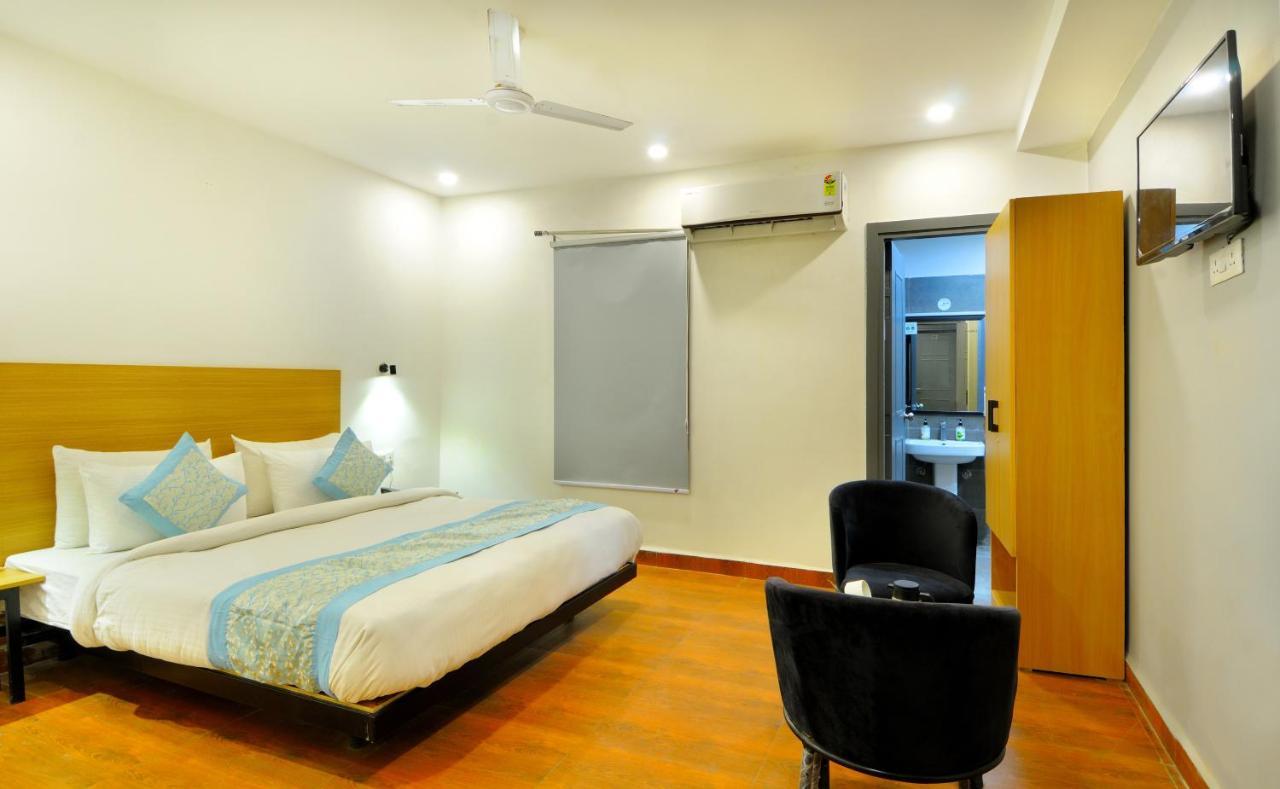 The Red York Hotel Ghaziabad Exterior foto